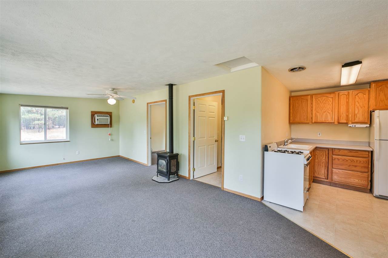 3108 East Oregon Road Elk, WA 99009 - Photo 14 of 20