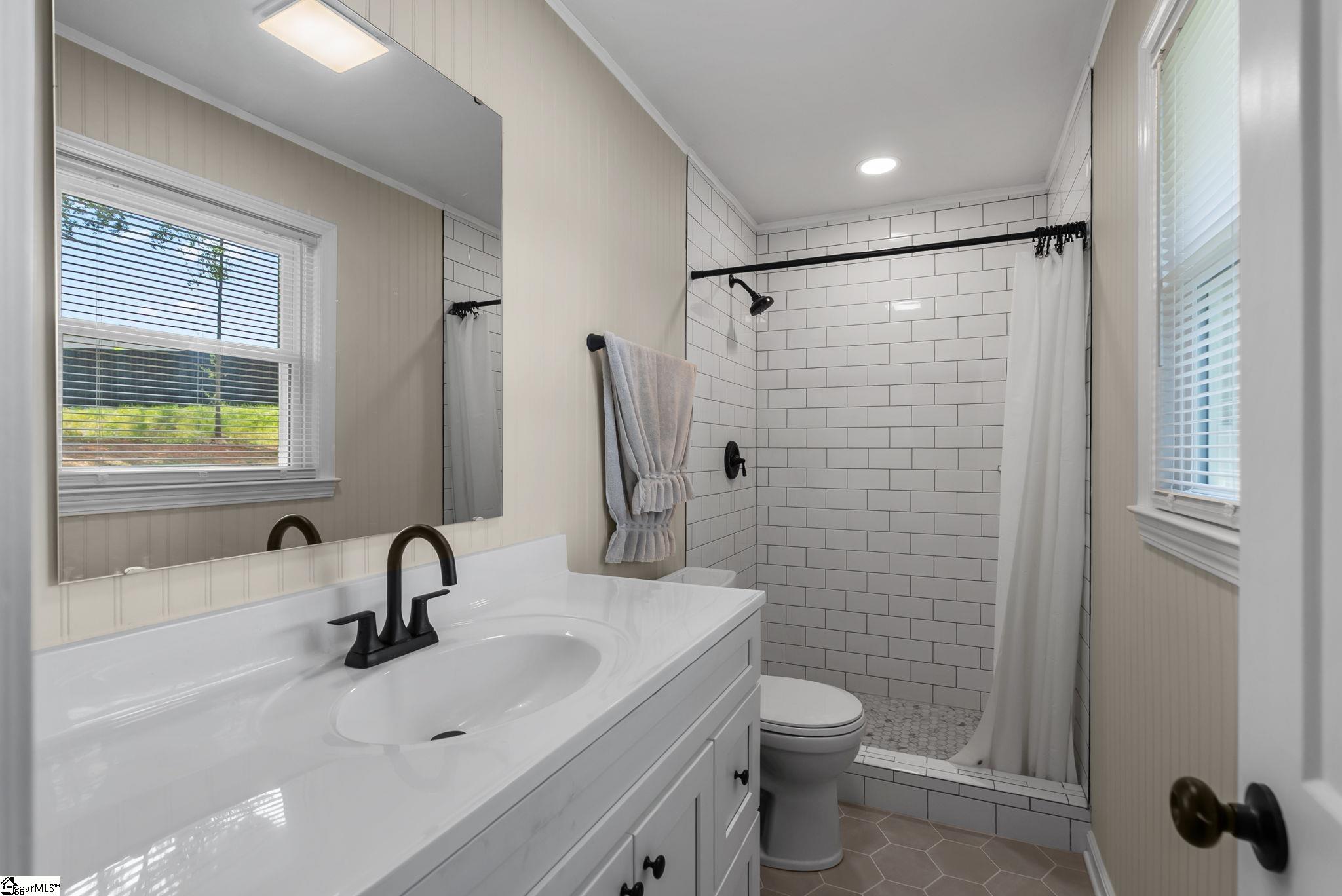 150 Spring Street Wellford, SC 29385 - Photo 40 of 46