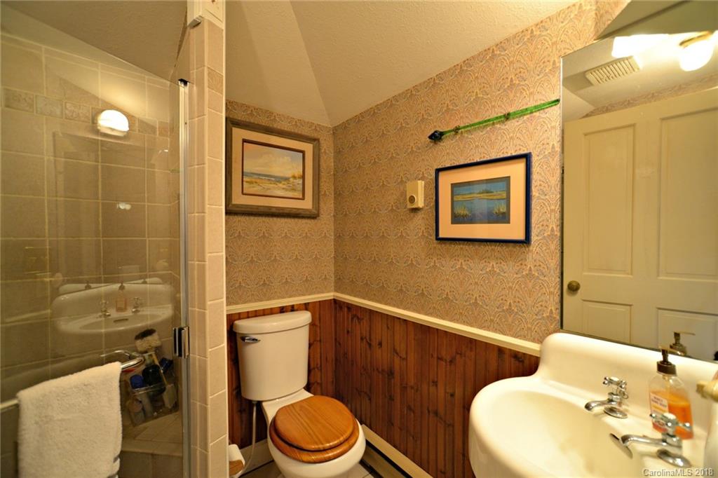 1327 Webster Road Sylva, NC 28779 - Photo 23 of 34 Gallery Image 23