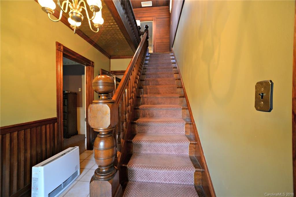 1327 Webster Road Sylva, NC 28779 - Photo 29 of 34 Gallery Image 29