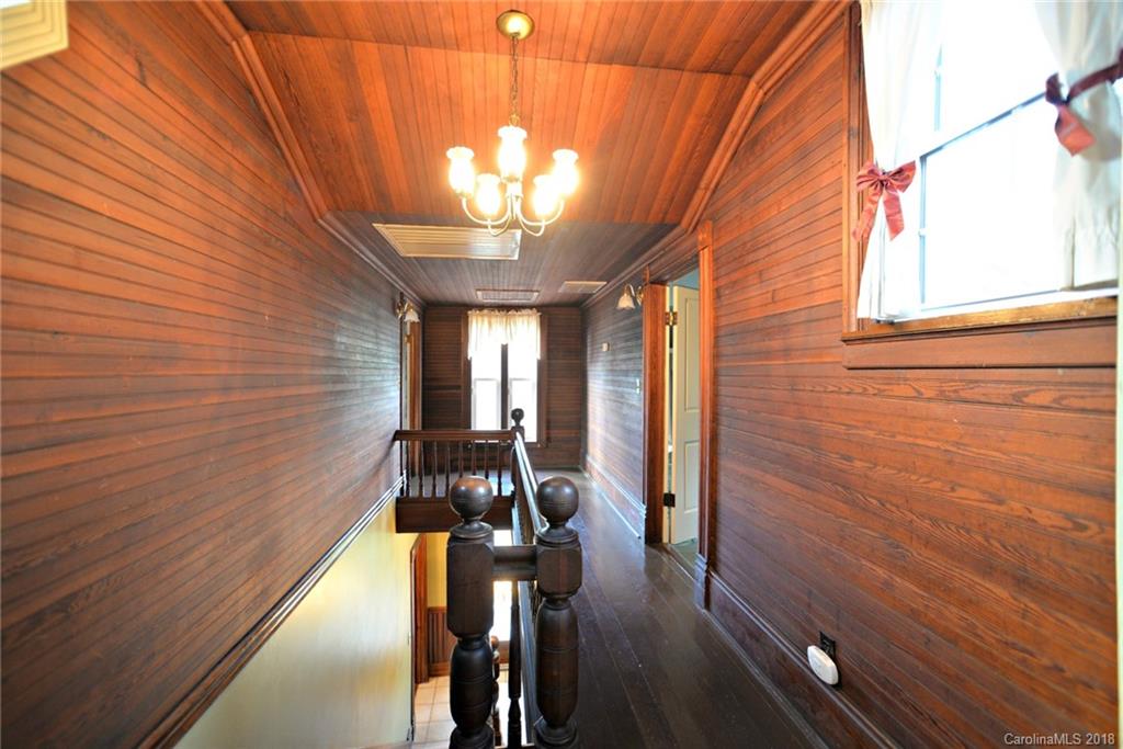 1327 Webster Road Sylva, NC 28779 - Photo 31 of 34 Gallery Image 31