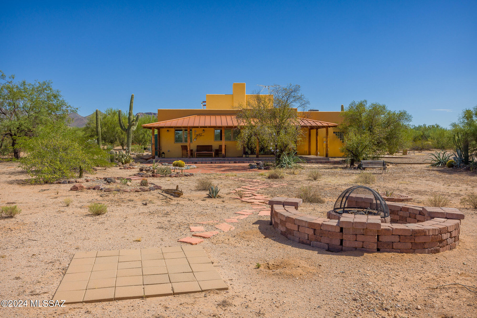 4975 North Old West Road Tucson, AZ 85743 - Photo 32 of 32 Gallery Image 32