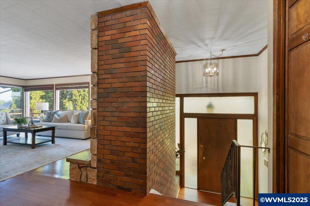 980 Fern Ridge Road Southeast Stayton, OR 97383 - Photo 5 of 48 Gallery Image 5