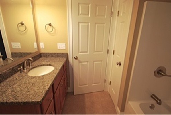 32 Michael Drive Rutland, MA 01543 - Photo 5 of 20 Gallery Image 5