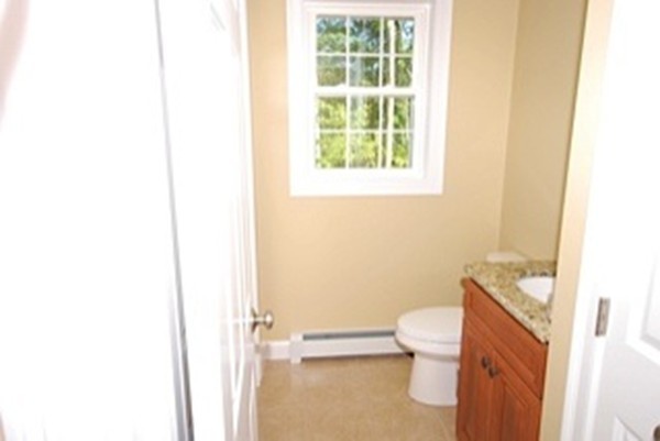 32 Michael Drive Rutland, MA 01543 - Photo 7 of 20 Gallery Image 7