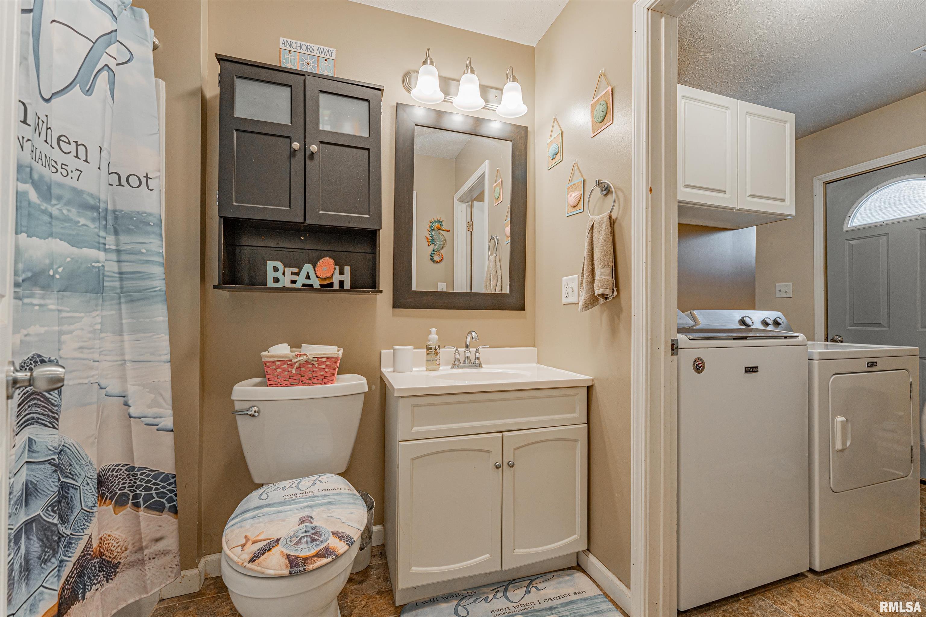 310 West Kickapoo Street Lincoln, IL 62656 - Photo 18 of 26