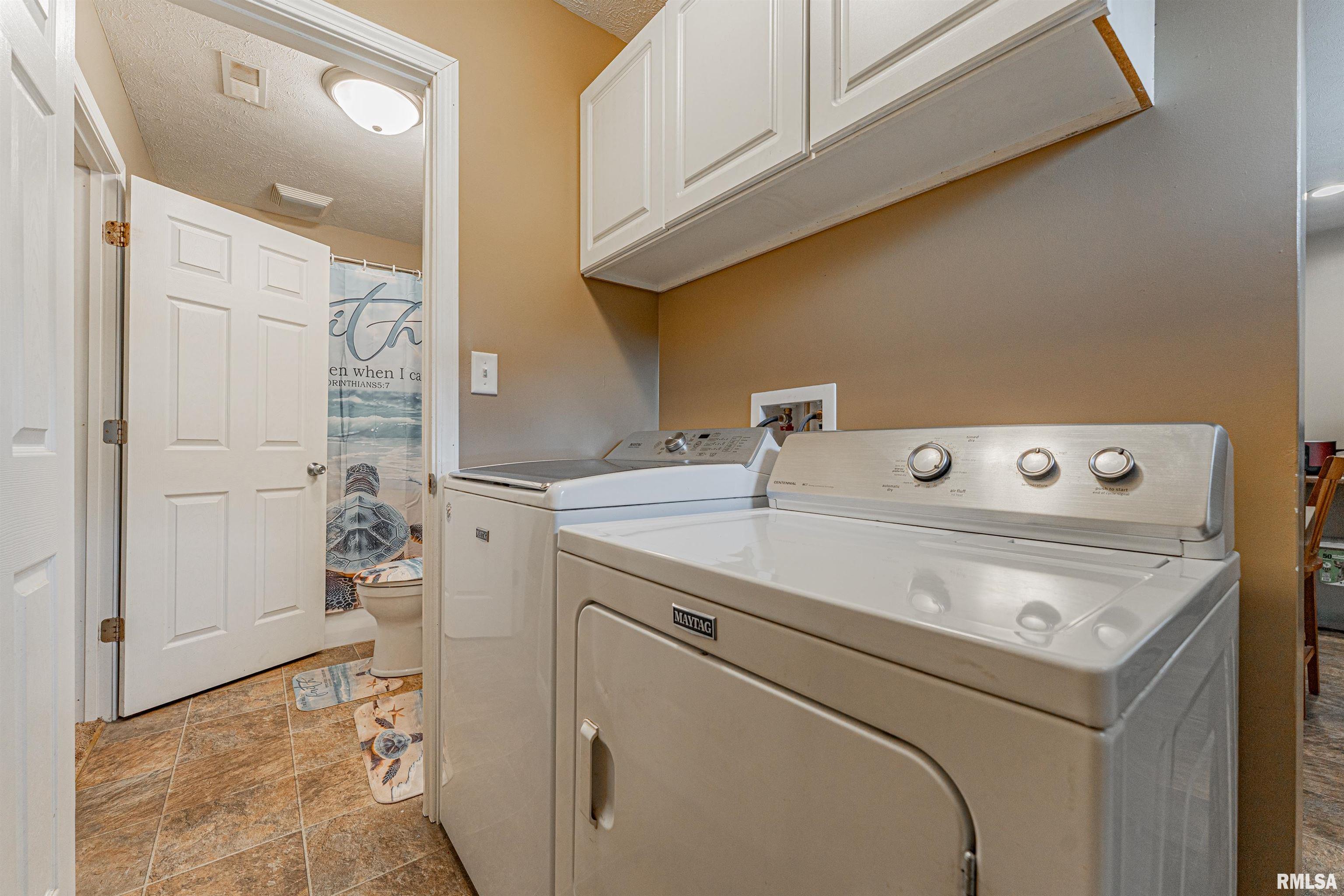 310 West Kickapoo Street Lincoln, IL 62656 - Photo 19 of 26