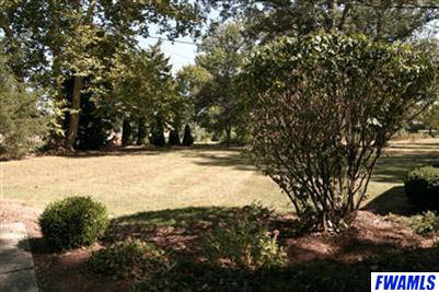 211 Elm Grove Road Bluffton, IN 46714 - Photo 3 of 18 Gallery Image 3