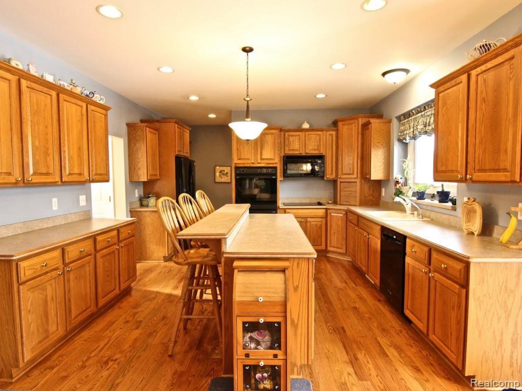 3856 Elk Drive Rochester, MI 48306 - Photo 26 of 71 IMG_0666.jpg