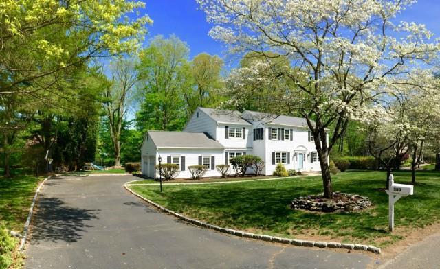 380 Mountain Laurel Road Fairfield, CT 06824 - Photo 1 of 1 Gallery Image 1