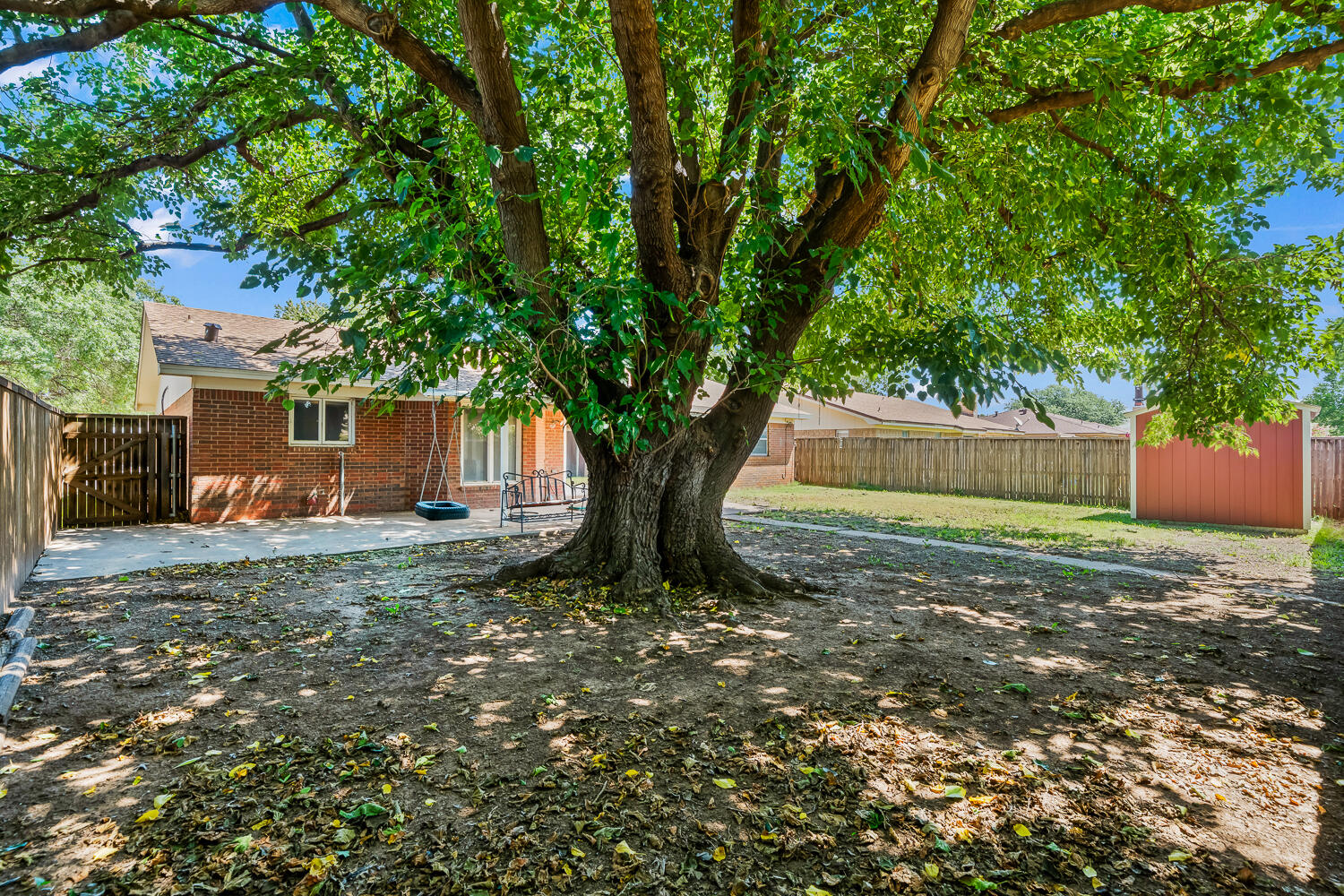 4809 72nd Street Lubbock, TX 79424 - Photo 33 of 34 a view of a house with backyard