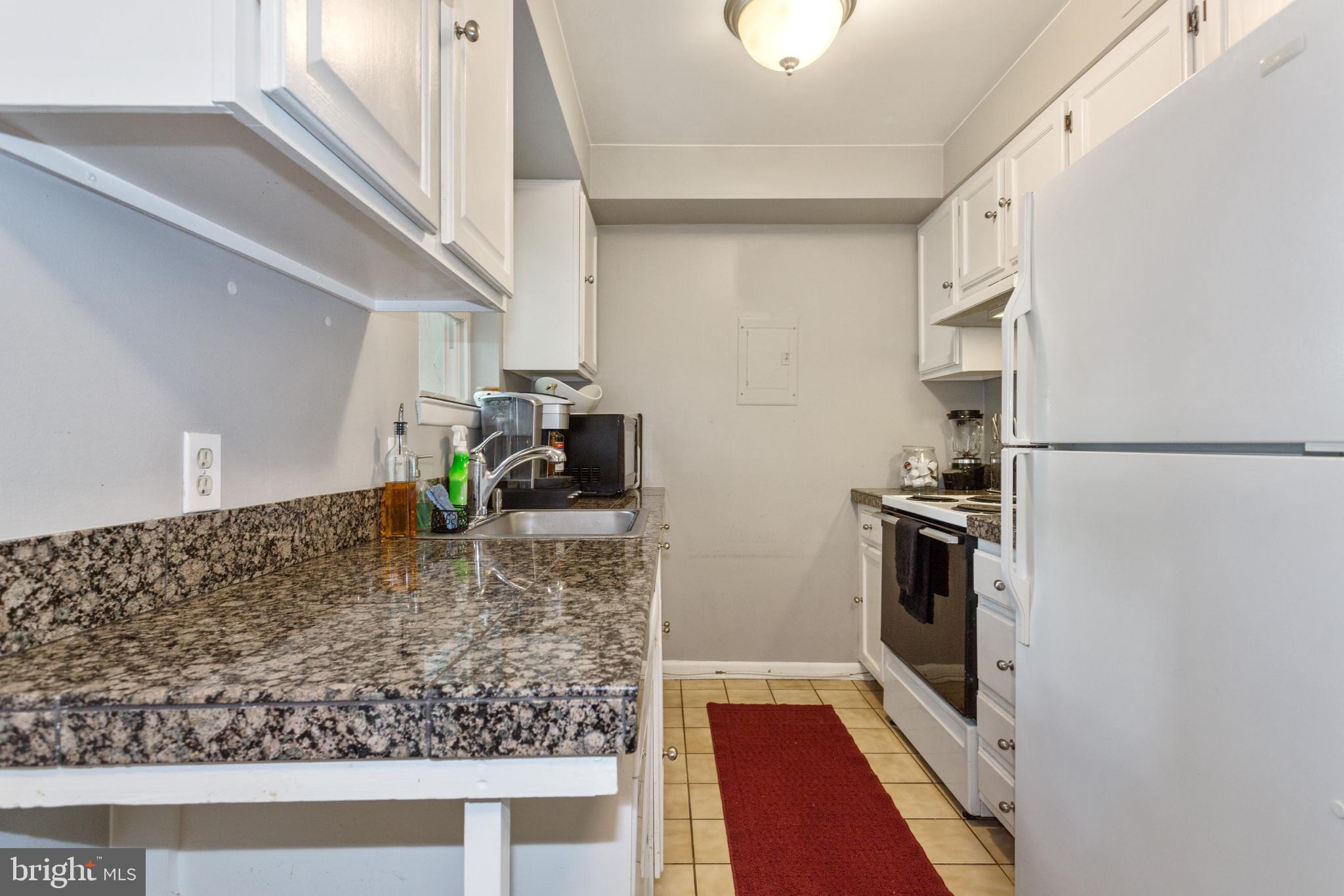 4633 28th Road South, Unit B Arlington, VA 22206 - Photo 6 of 30 Gallery Image 6