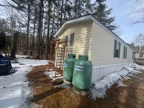 $80,000 | 82 Sunset Circle, Campton, NH 03223
