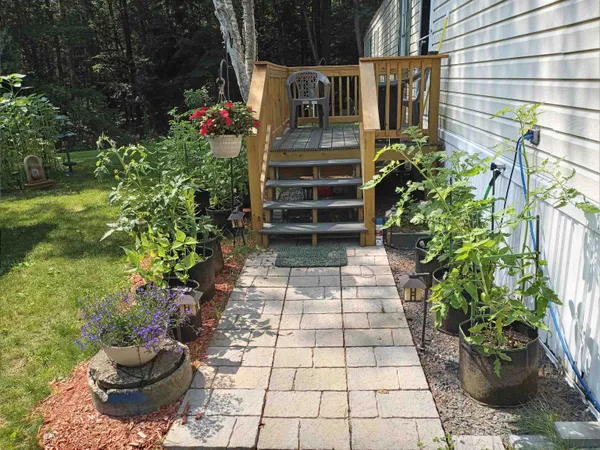 $80,000 | 82 Sunset Circle, Campton, NH 03223