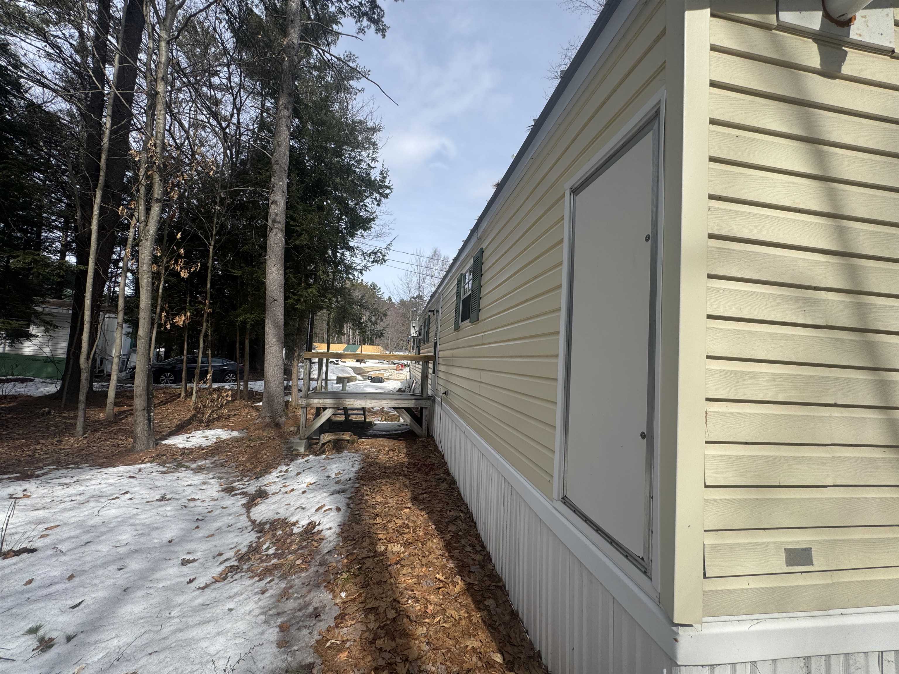 82 Sunset Circle Campton, NH 03223 - Photo 5 of 50