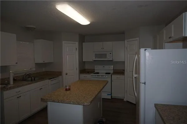 $2,450 | 1024 Osprey Cove Circle, Groveland, FL 34736