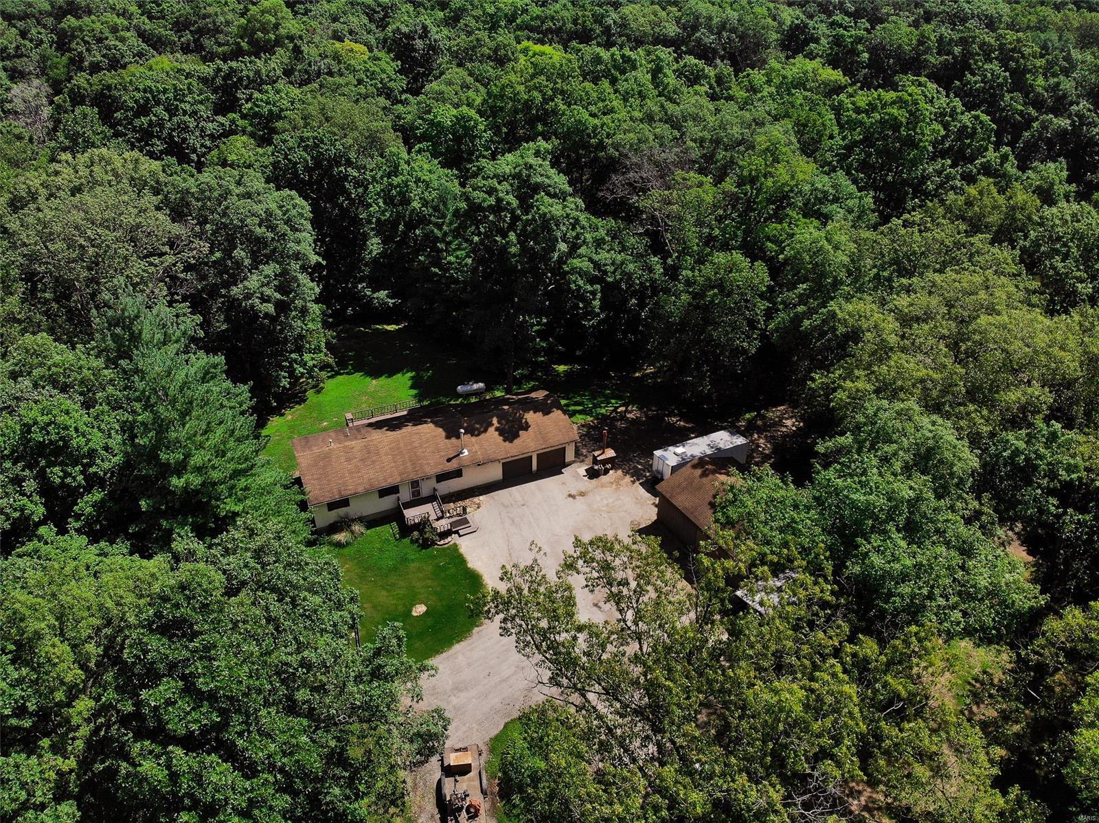 701 Deer Path Road Iuka, IL 62849 - Photo 28 of 28