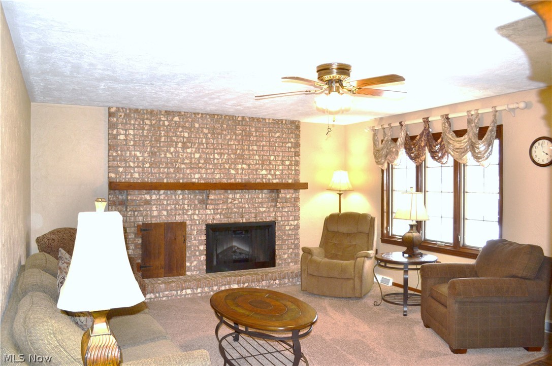 494 Rodgers Road Chester, WV 26034 - Photo 2 of 35