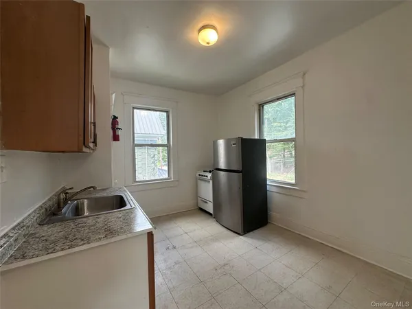 $1,000 | 51 High Street, Unit 2, Monticello, NY 12701