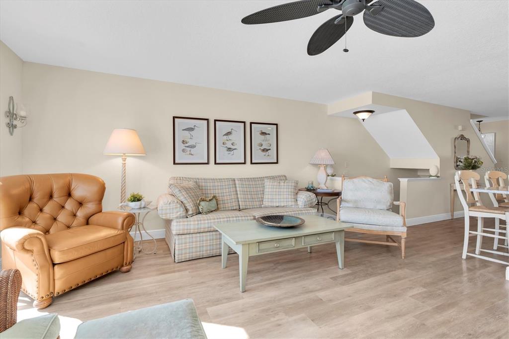 641 Garland Circle Indian Rocks Beach, FL 33785 - Photo 11 of 50 a living room with furniture