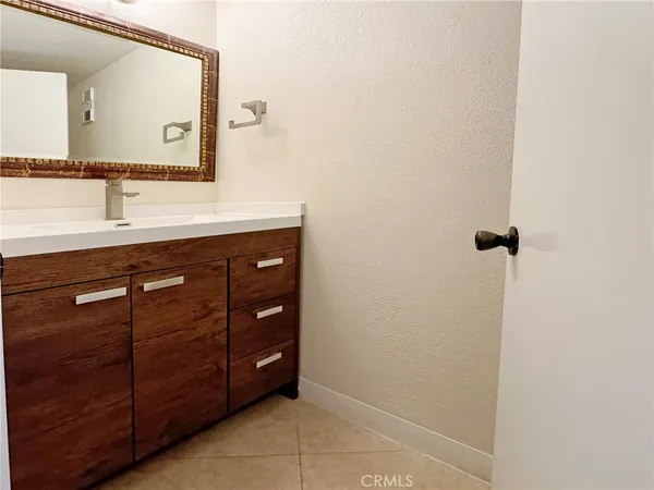 $4,500 | 7 Havenwood, Irvine, CA 92614