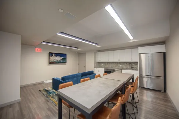 $8,495 | 115 East 34th Street, Unit 1704 | Murray Hill