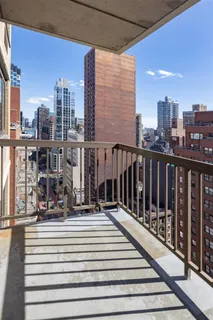 $8,495 | 115 East 34th Street, Unit 1704 | Murray Hill