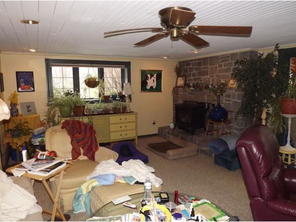 27 Lyndeborough Road Amherst, NH 03031 - Photo 12 of 36