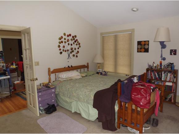 27 Lyndeborough Road Amherst, NH 03031 - Photo 19 of 36