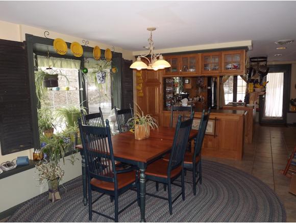 27 Lyndeborough Road Amherst, NH 03031 - Photo 10 of 36