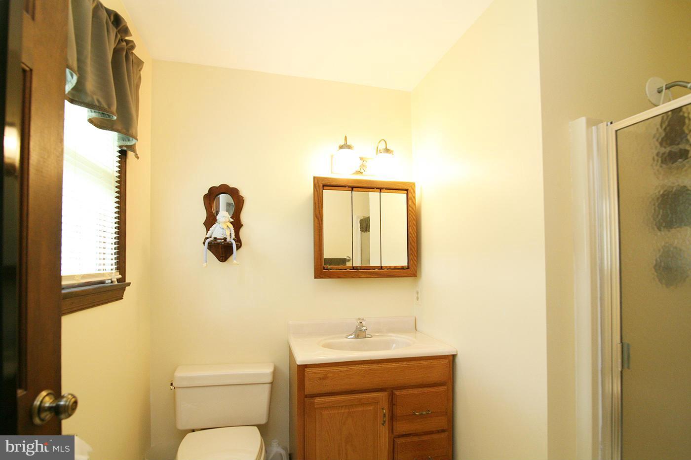 4320 Millers Station Road Manchester, MD 21102 - Photo 16 of 23 Bath (Master)