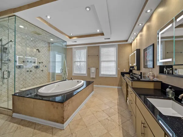 $7,500 | 2048 Valor Court, Glenview, IL 60026