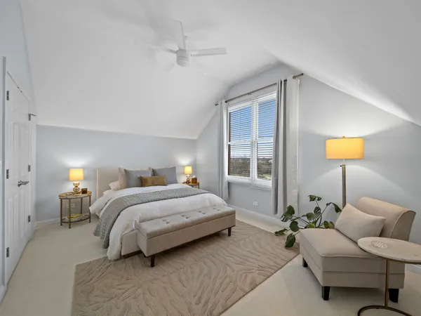 $7,500 | 2048 Valor Court, Glenview, IL 60026