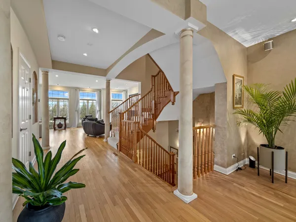 $7,500 | 2048 Valor Court, Glenview, IL 60026