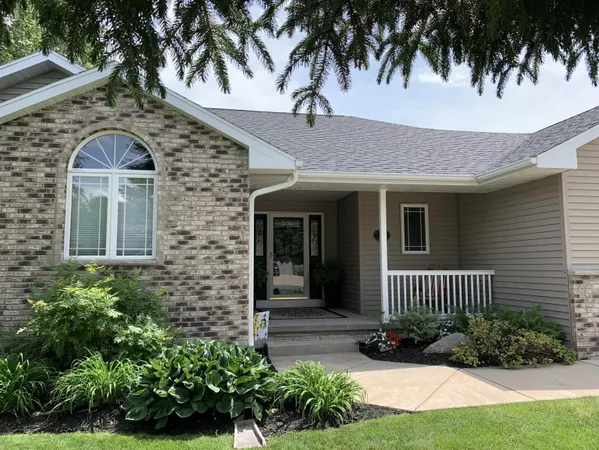 $485,000 | 140 Dykstra Drive, Fall River, WI 53932