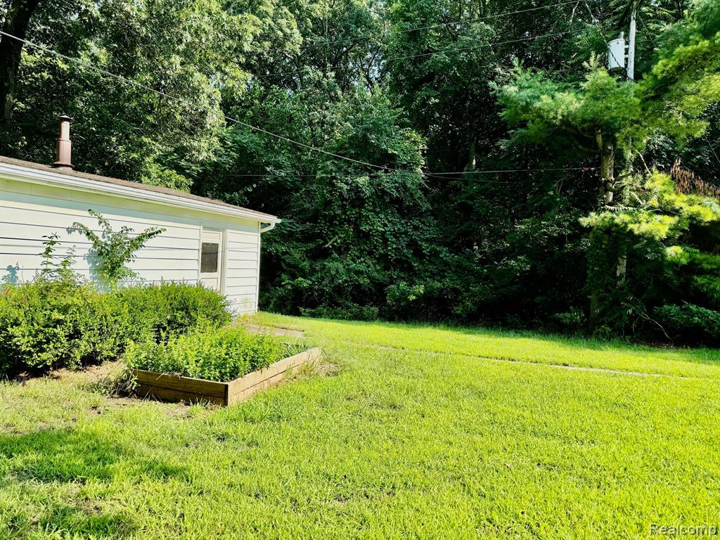 4111 Blood Road Metamora, MI 48455 - Photo 50 of 57