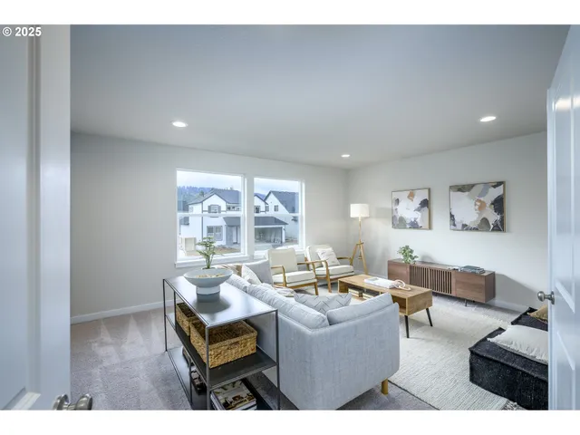 $764,960 | 17269 Southwest Atfalati Lane, Unit 36, Sherwood, OR 97140