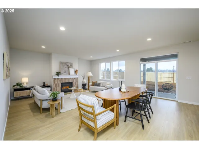 $764,960 | 17269 Southwest Atfalati Lane, Unit 36, Sherwood, OR 97140