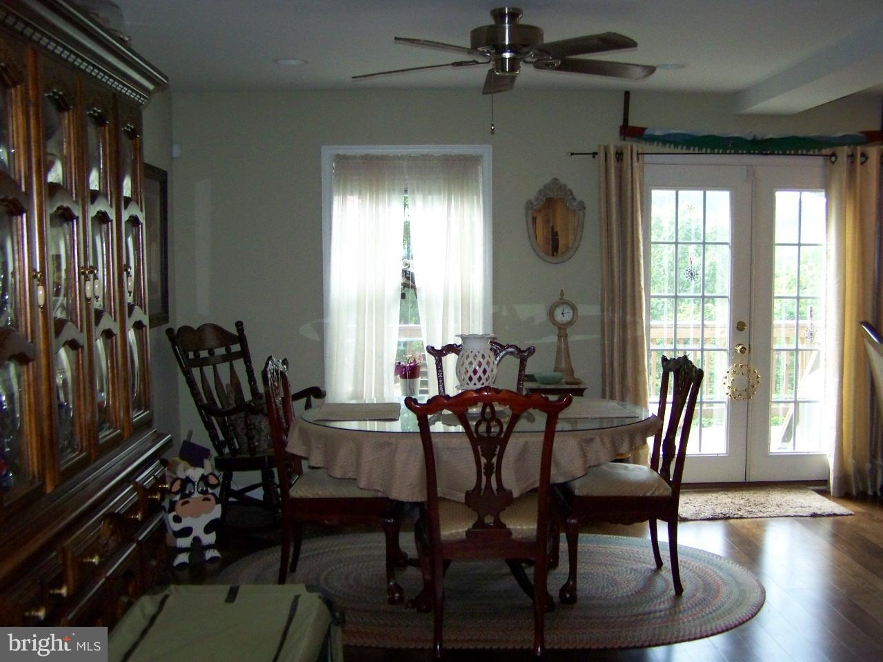 7 Hopkins Bluff Road Front Royal, VA 22630 - Photo 3 of 22 Dining Room