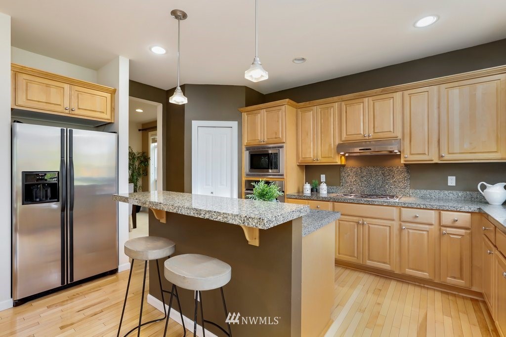 3513 156th Place Southeast Bothell, WA 98012 - Photo 10 of 35 Gallery Image 10