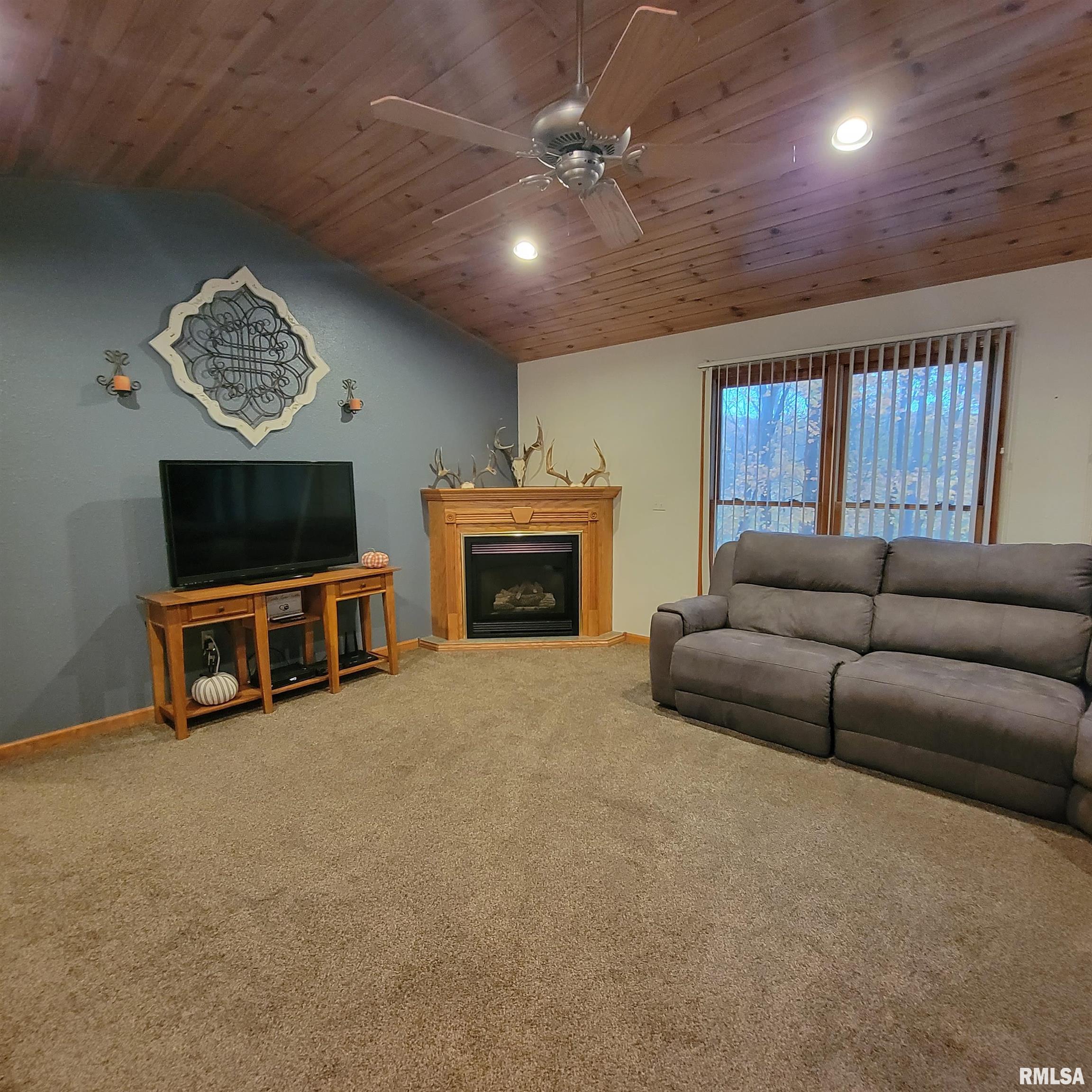 13240 Smith Road Mount Vernon, IL 62864 - Photo 14 of 40
