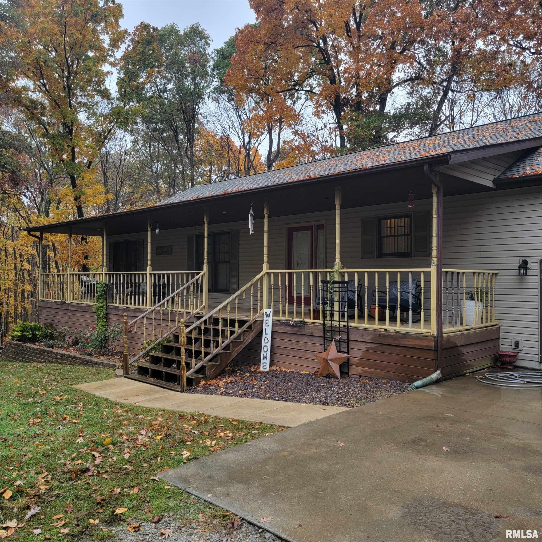 13240 Smith Road Mount Vernon, IL 62864 - Photo 4 of 40