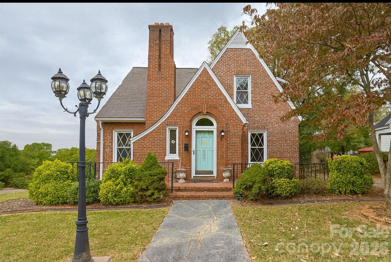 507 North 5th Street Albemarle, NC 28001 - Photo 1 of 37