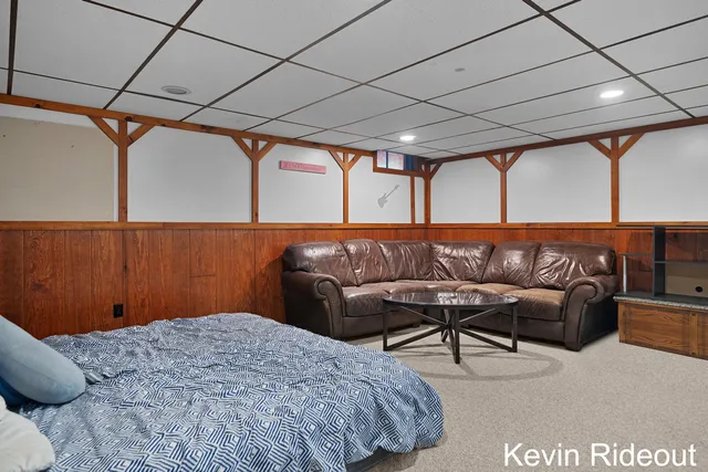 $300,000 | 8348 Joelle Drive, Cadillac, MI 49601