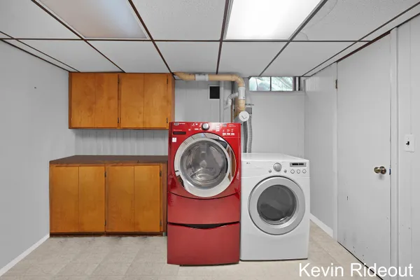 $290,000 | 8348 Joelle Drive, Cadillac, MI 49601