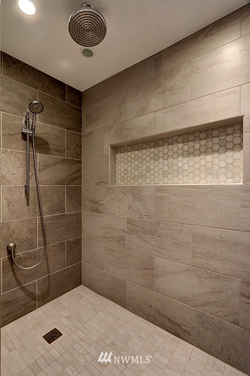 18663 Beverly Road Southwest Normandy Park, WA 98166 - Photo 18 of 25 Gallery Image 18