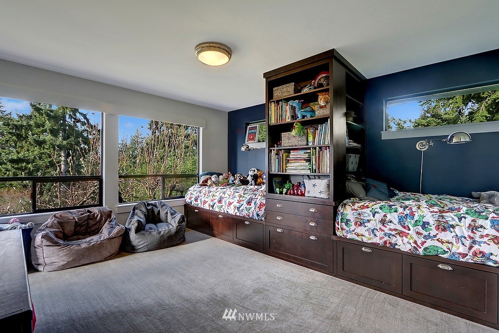 18663 Beverly Road Southwest Normandy Park, WA 98166 - Photo 19 of 25 Gallery Image 19