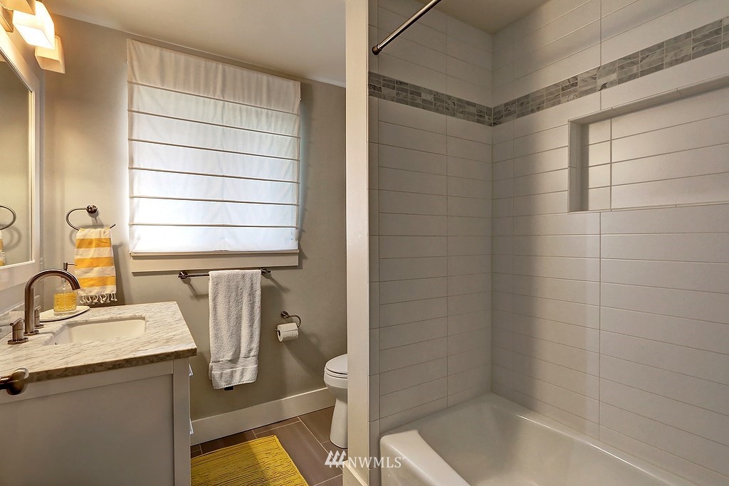 18663 Beverly Road Southwest Normandy Park, WA 98166 - Photo 21 of 25 Gallery Image 21