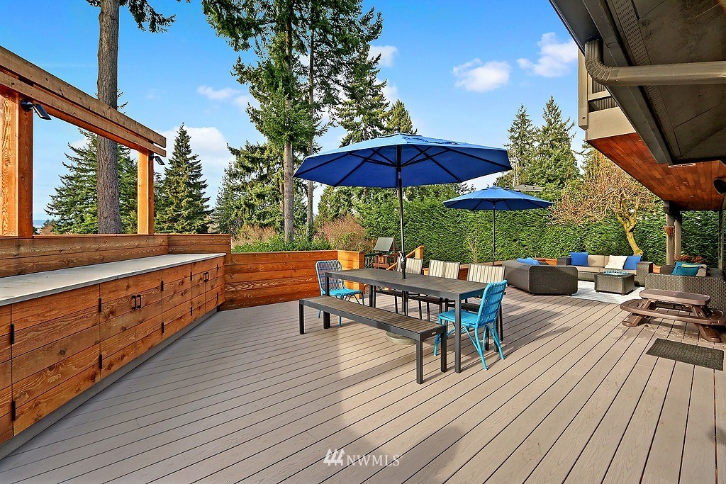 18663 Beverly Road Southwest Normandy Park, WA 98166 - Photo 23 of 25 Gallery Image 23