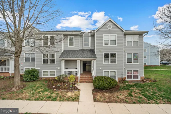 $389,900 | 44106 Natalie Terrace, Unit 301, Ashburn, VA 20147